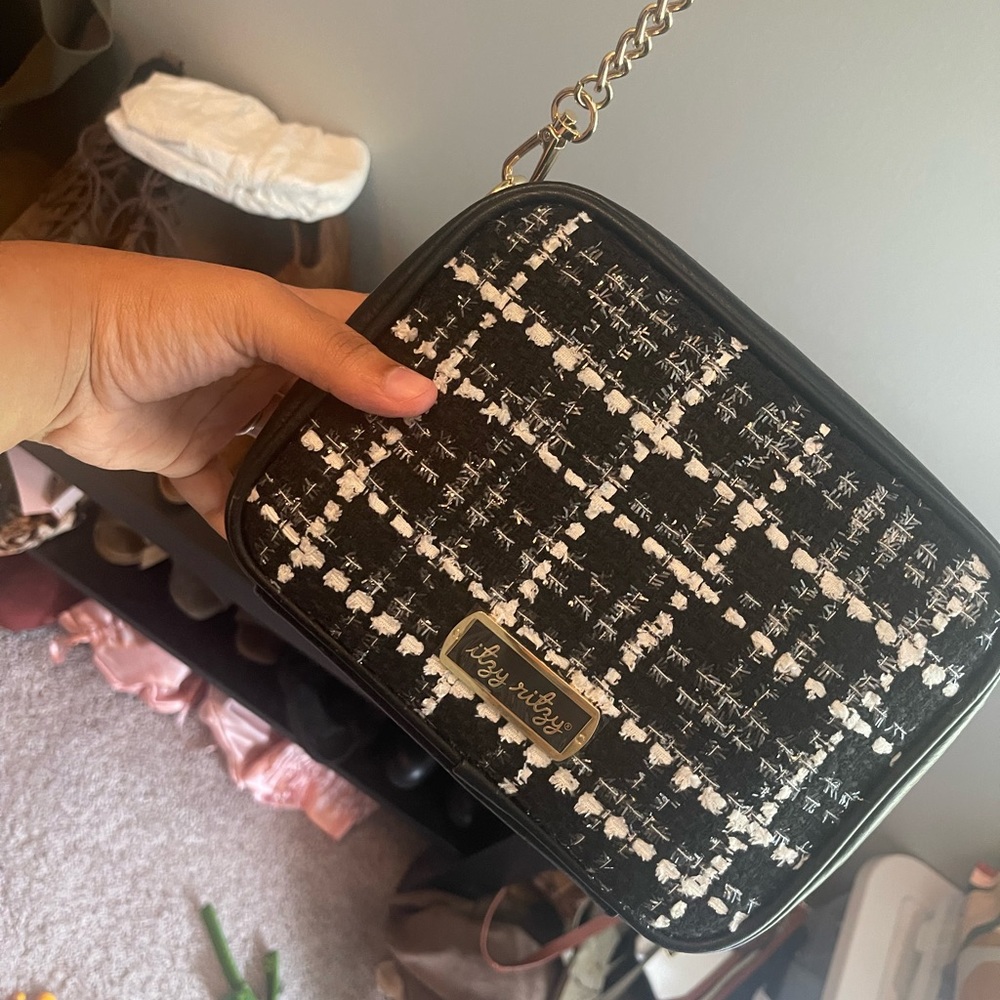 Itzy Ritzy Crossbody Diaper bag